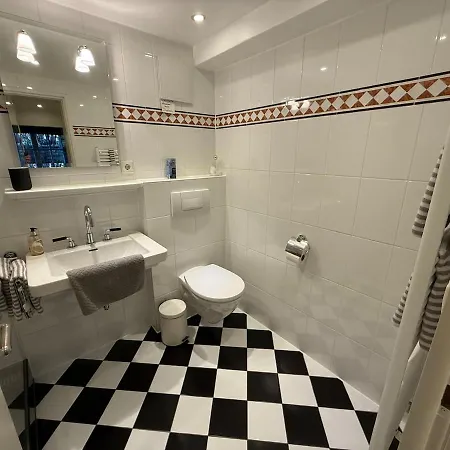 Stylish Garden In شقة ميونيخ